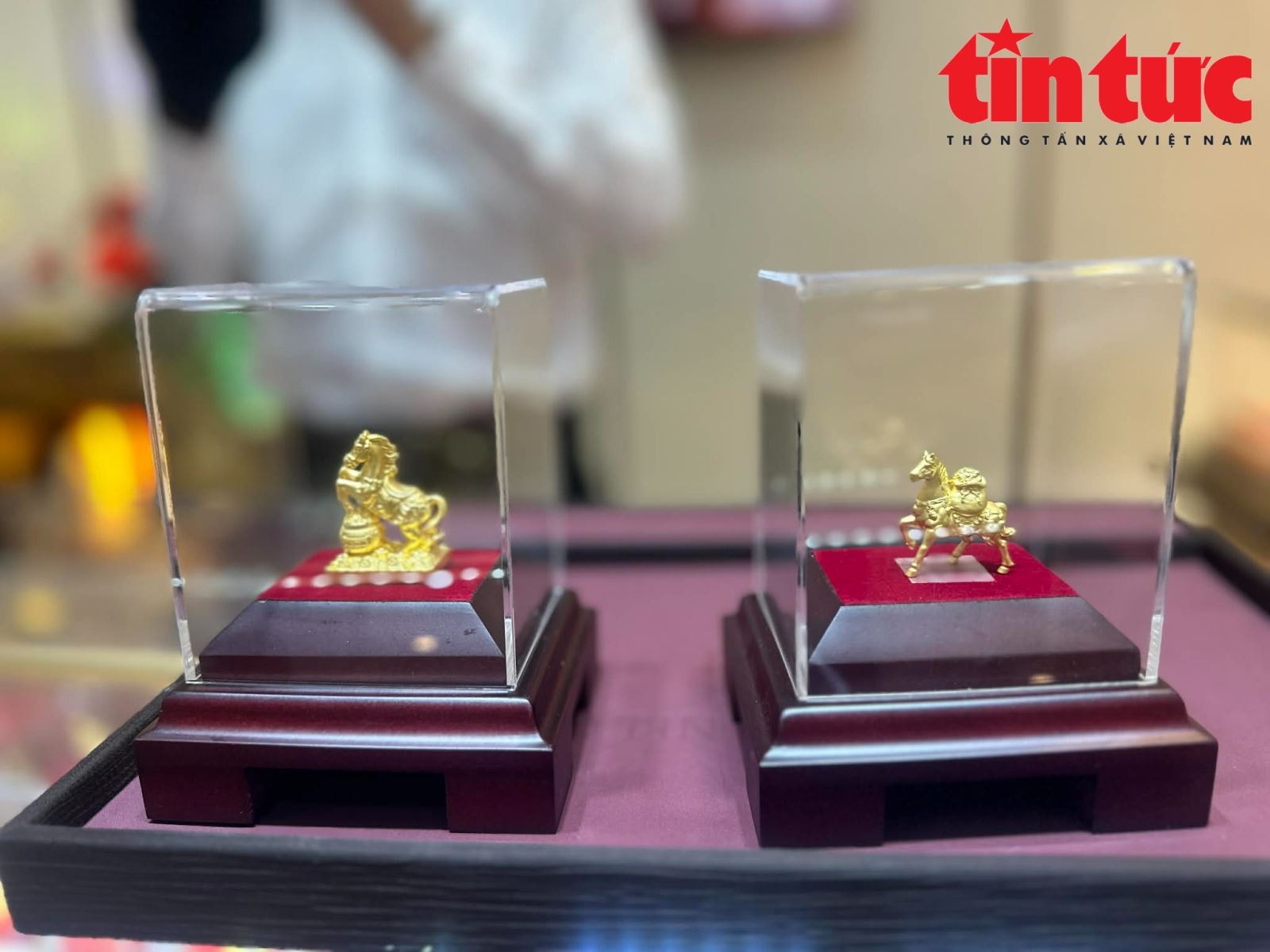 Giá vàng bật tăng trước ngày vía Thần Tài- Ảnh 3.