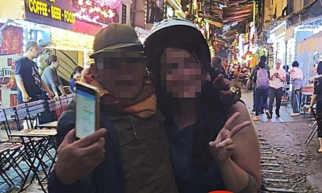 Nữ du khách người Mỹ tố bị tài xế xe ôm thu 1 triệu đồng cho quãng đường khoảng 7km từ khu vực Bảo tàng Dân tộc học đến phố Tràng Tiền. Nữ du khách người Mỹ tố bị tài xế xe ôm thu 1 triệu đồng cho quãng đường khoảng 7km từ khu vực Bảo tàng Dân tộc học đến phố Tràng Tiền.