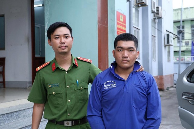 Truy bắt nhanh nhóm thanh thiếu niên chuyên đi cướp tài sản- Ảnh 1.