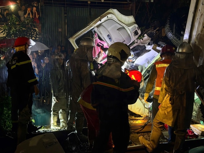 Danh tính các nạn nhân trong vụ ô tô tải va chạm tàu SE3 tại Ngọc Hồi- Ảnh 3. Danh tính các nạn nhân trong vụ ô tô tải va chạm tàu SE3 tại Ngọc Hồi- Ảnh 3.