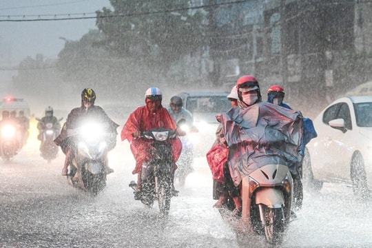 Miền Bắc chỉ còn mưa vào buổi sáng, từ chiều nay tạnh ráo, nhiệt tăng dần- Ảnh 1.
