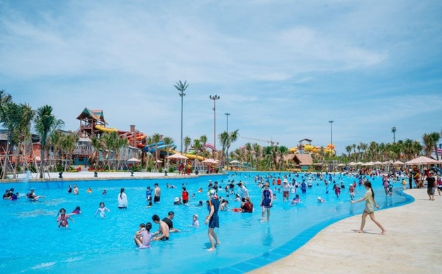 Du lịch Tết Bính Ngọ 2026: Những kỷ lục mới và những con số ấn tượng- Ảnh 5. Du lịch Tết Bính Ngọ 2026: Những kỷ lục mới và những con số ấn tượng- Ảnh 5.