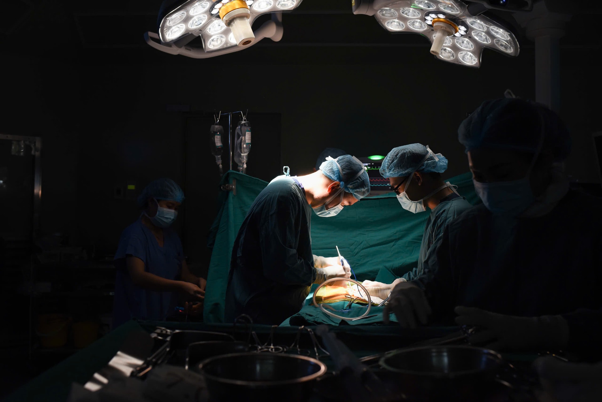 Cuộc gọi đặc biệt ngày Thầy thuốc Việt Nam 27/2- Ảnh 2.