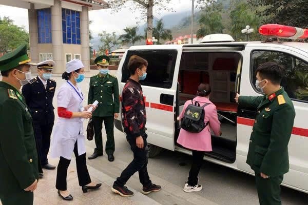  ‘Đóa hoa’ lặng lẽ tỏa hương nơi cổng trời - Ảnh 2.