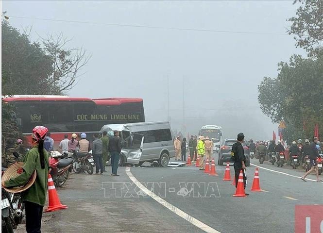 Lạng Sơn: Va chạm giữa hai xe khách, 6 người thương vong- Ảnh 1.