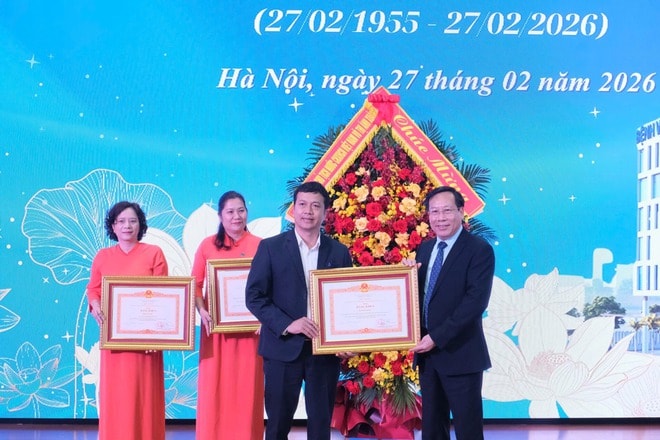 Thứ trưởng Bộ Y tế: Phát triển kỹ thuật chuyên sâu, mũi nhọn chuyên ngành nội tiết- Ảnh 2.