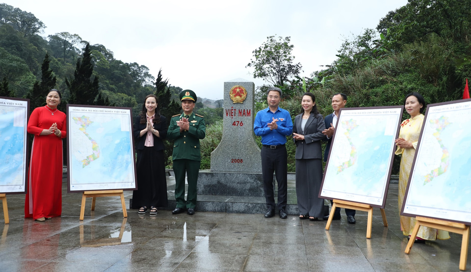 'Tháng Ba biên giới' lan tỏa sâu rộng thông điệp yêu nước- Ảnh 2. 'Tháng Ba biên giới' lan tỏa sâu rộng thông điệp yêu nước- Ảnh 2.