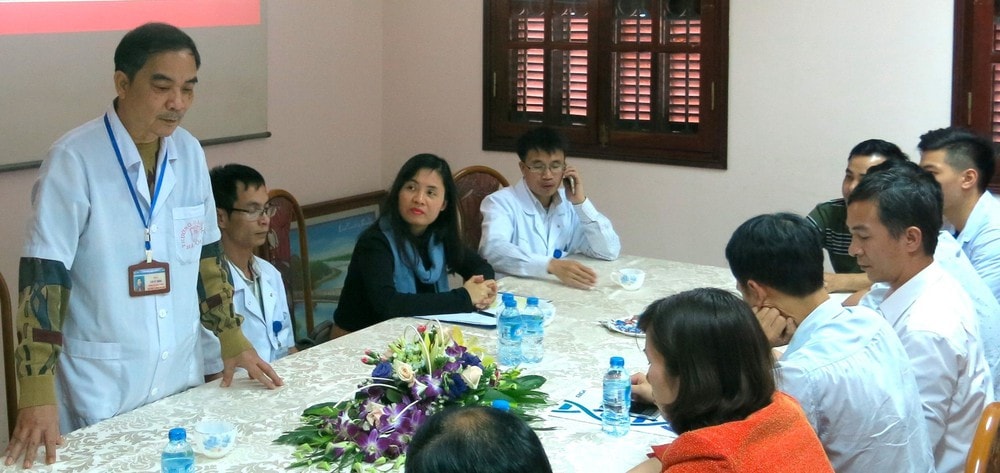 Người thầy y khoa trước lằn ranh sự thật (2): Hơn 40 năm ở 'tuyến cuối'- Ảnh 4. Người thầy y khoa trước lằn ranh sự thật (2): Hơn 40 năm ở 'tuyến cuối'- Ảnh 4.