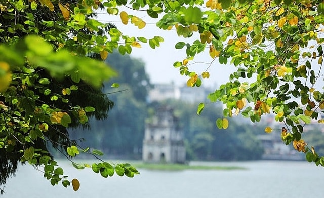 Hà Nội cao nhất 28 độ C, nhiều khu vực trên cả nước có mưa dông- Ảnh 1. Hà Nội cao nhất 28 độ C, nhiều khu vực trên cả nước có mưa dông- Ảnh 1.