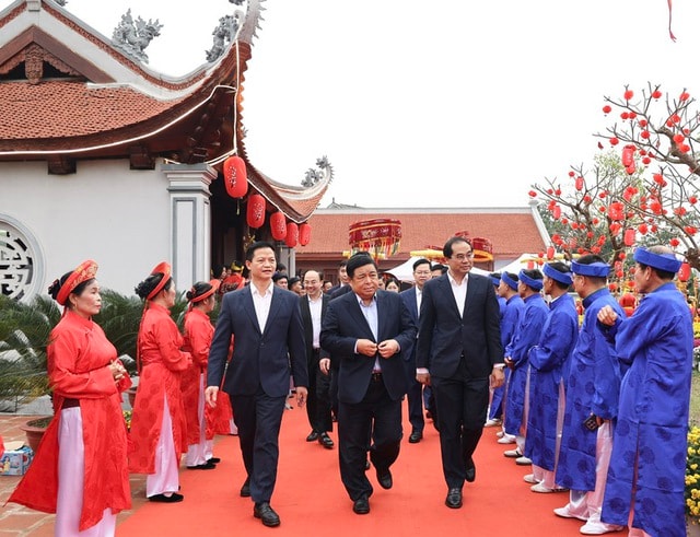 Phó Thủ tướng Nguyễn Chí Dũng dự Lễ hội 'Vạn Xuân khai quốc'- Ảnh 1.