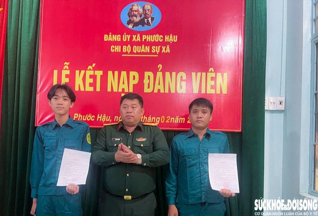 Nhiều đảng viên trẻ ở Khánh Hòa nô nức trước ngày lên đường nhập ngũ- Ảnh 1. Nhiều đảng viên trẻ ở Khánh Hòa nô nức trước ngày lên đường nhập ngũ- Ảnh 1.