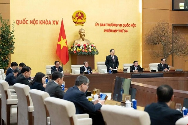 UBTVQH cho ý kiến về dự án Luật sửa đổi, bổ sung một số điều của Luật Phòng, chống tác hại của thuốc lá- Ảnh 1.