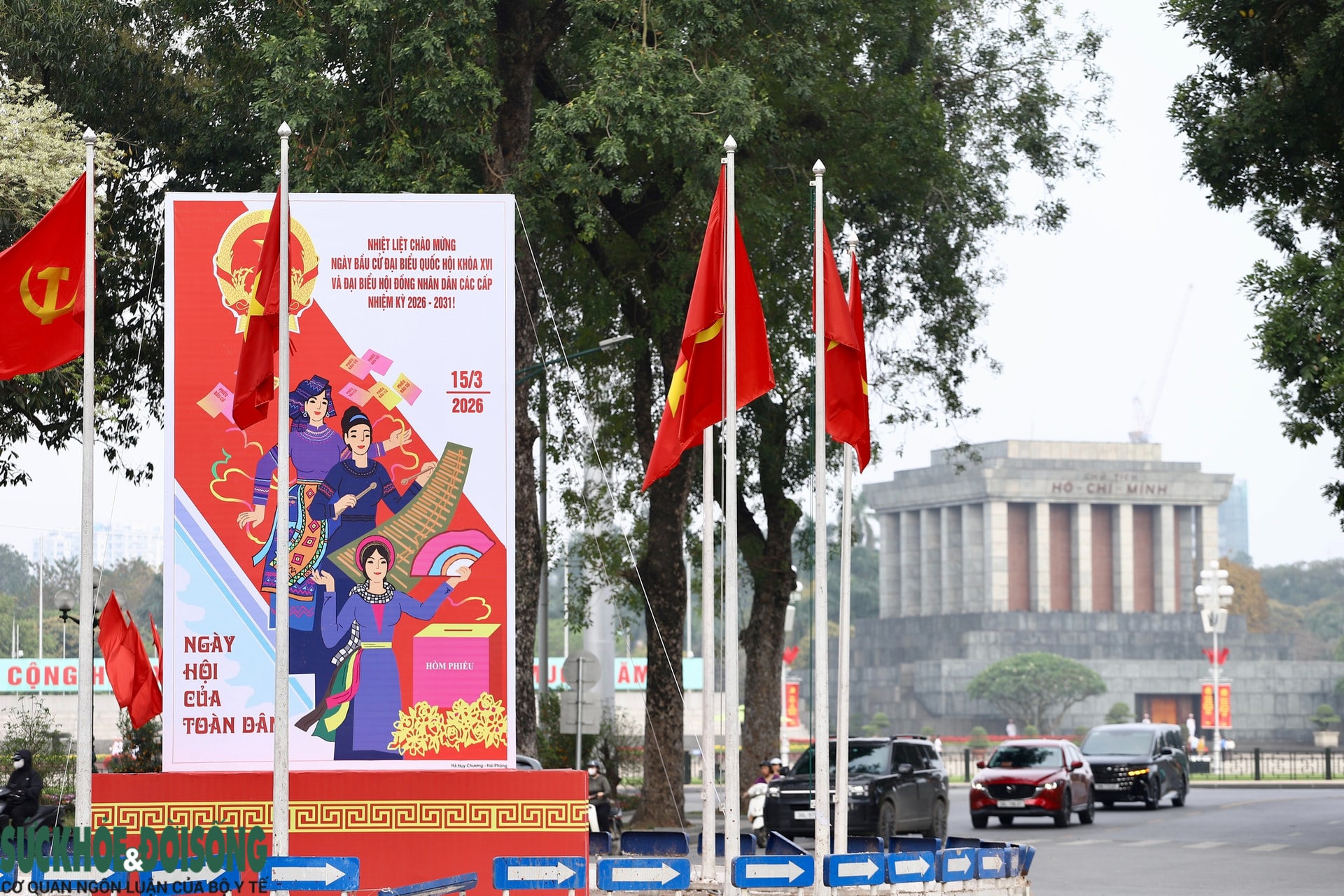 Hà Nội rực rỡ cờ hoa chào mừng bầu cử Quốc hội khóa XVI và Hội đồng nhân dân nhiệm kỳ 2026 - 2031- Ảnh 2.