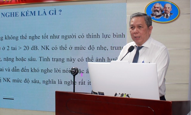 Điếc đột ngột và ‘bẫy’ công nghệ: Cảnh báo từ chuyên gia Tai Mũi Họng- Ảnh 2.