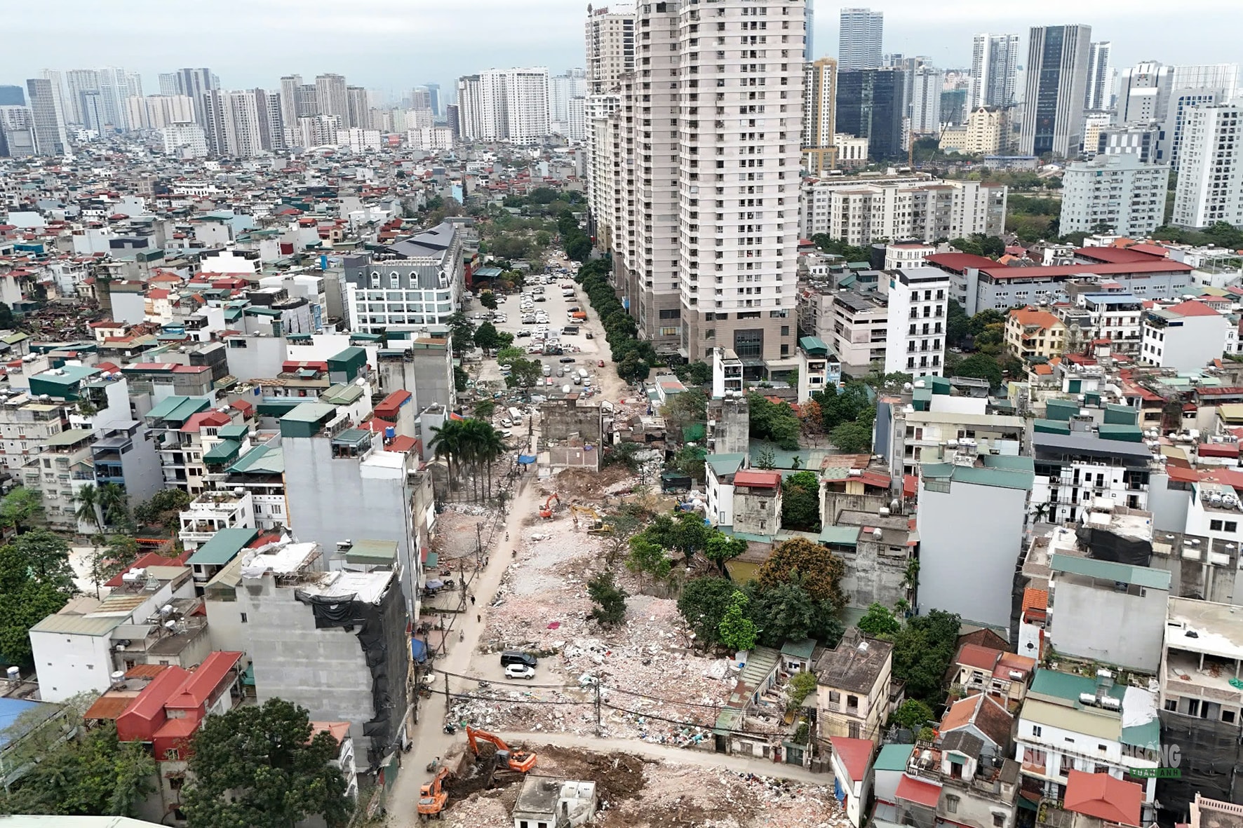 Hà Nội khẩn trương giải phóng mặt bằng đường Vành đai 2,5- Ảnh 4.