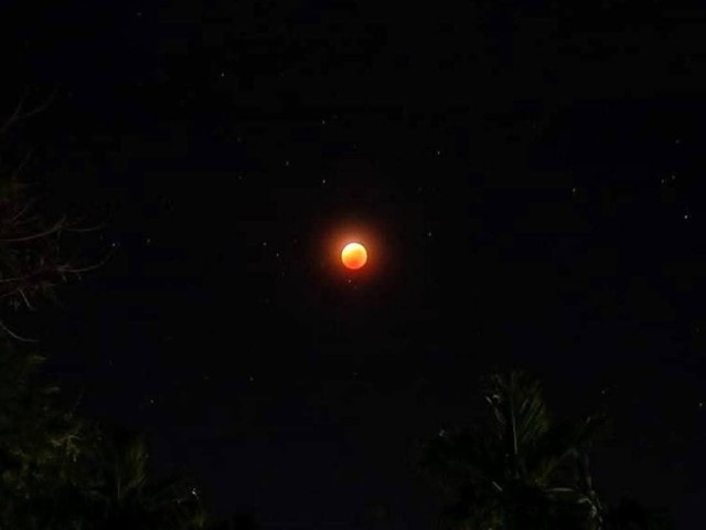 Chiêm ngưỡng Mặt Trăng chuyển màu đỏ thẫm chiều tối nay- Ảnh 2.