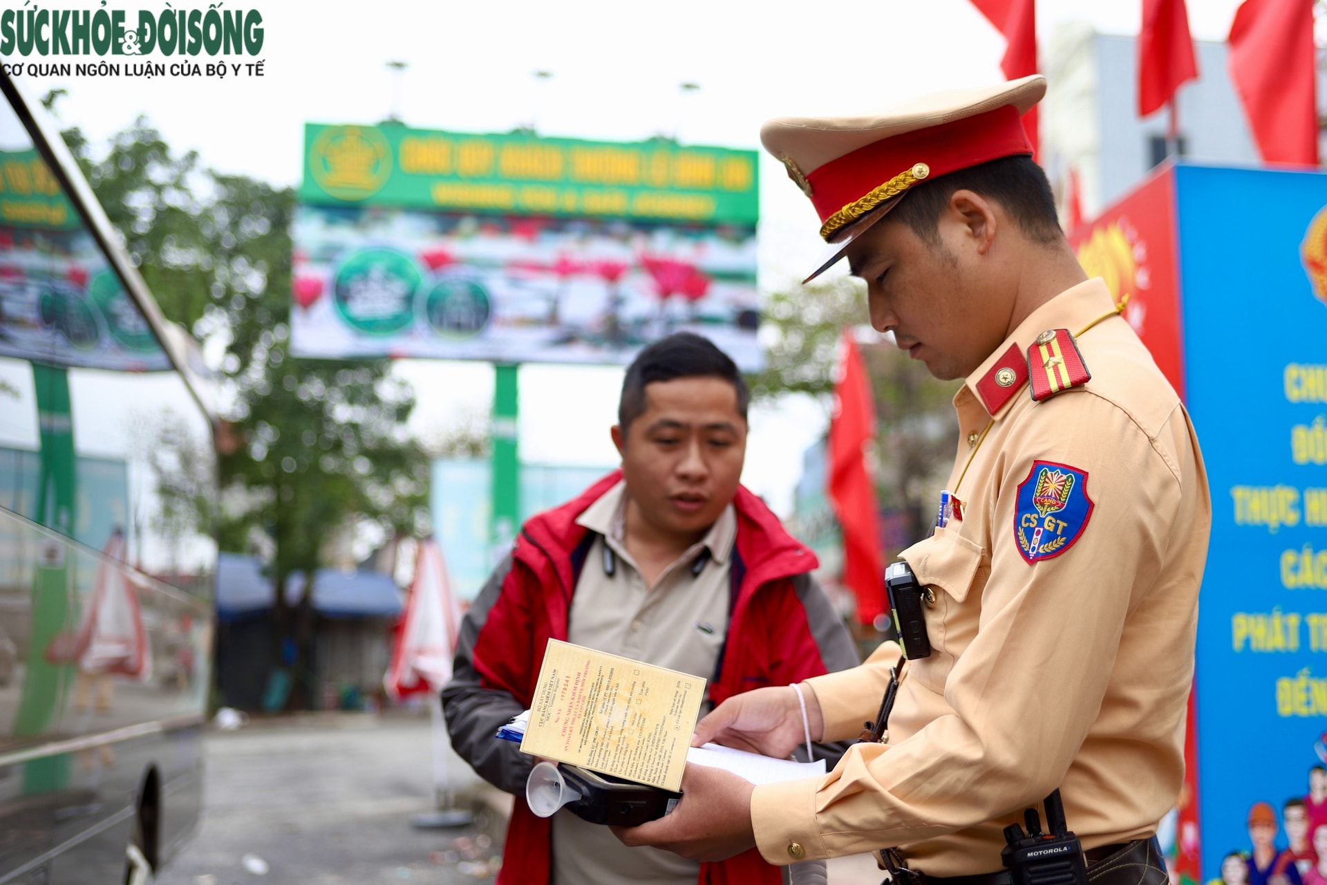 Hà Nội kiểm soát giao thông, bảo đảm an toàn tại Lễ hội chùa Hương 2026- Ảnh 4.
