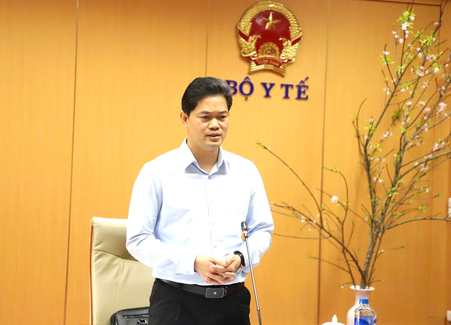 Truyền thông y tế phải luôn đi trước, xử lý vấn đề nhanh, trúng, đúng- Ảnh 1.