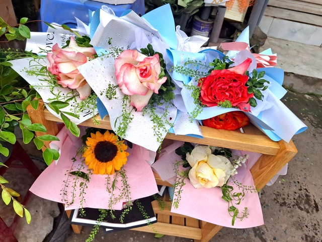 Quà tặng 8/3 năm nay có gì đặc biệt?- Ảnh 1.