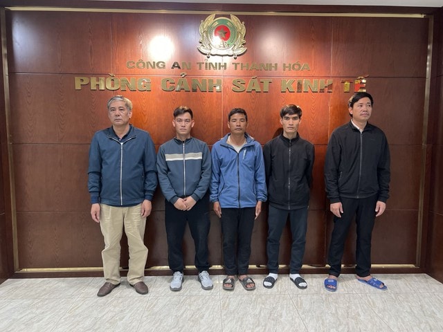 Kinh hoàng loạt thực phẩm bẩn bị thu giữ: Cá khoai nhiễm độc, lợn mắc dịch, nội tạng hôi thối- Ảnh 3.