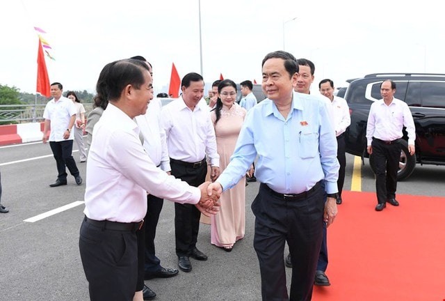 Chủ tịch Quốc hội dự lễ khởi động dự án chào mừng Ngày bầu cử tại Đồng Nai- Ảnh 1. Chủ tịch Quốc hội dự lễ khởi động dự án chào mừng Ngày bầu cử tại Đồng Nai- Ảnh 1.