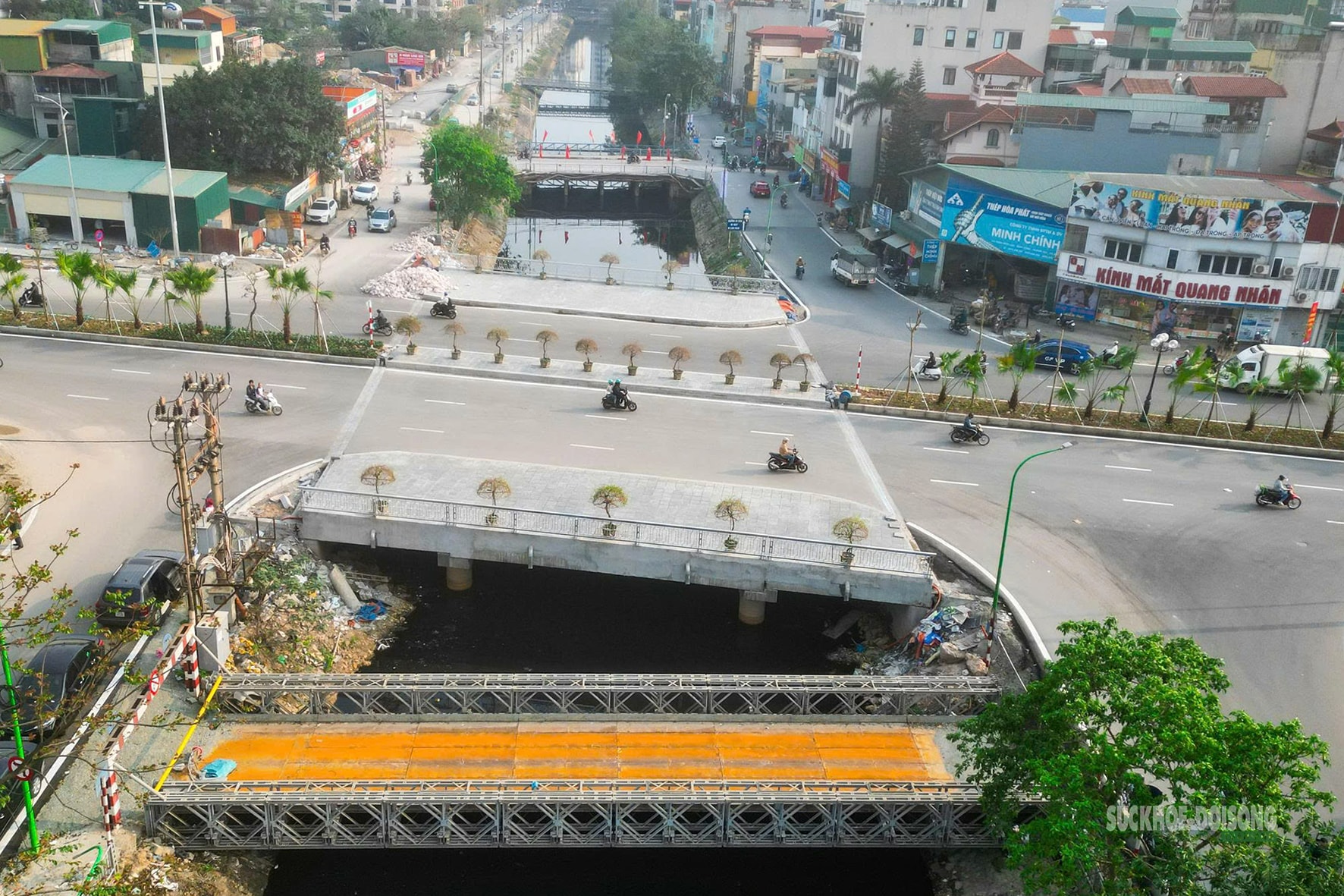 Cầu vượt sông Lừ trên Vành đai 2,5 chính thức được đưa vào khai thác sau nhiều năm chờ đợi- Ảnh 5. Cầu vượt sông Lừ trên Vành đai 2,5 chính thức được đưa vào khai thác sau nhiều năm chờ đợi- Ảnh 5.