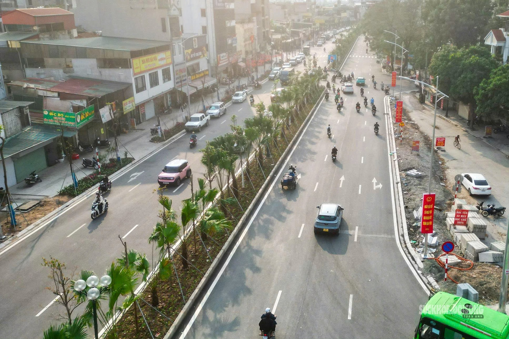 Cầu vượt sông Lừ trên Vành đai 2,5 chính thức được đưa vào khai thác sau nhiều năm chờ đợi- Ảnh 3. Cầu vượt sông Lừ trên Vành đai 2,5 chính thức được đưa vào khai thác sau nhiều năm chờ đợi- Ảnh 3.