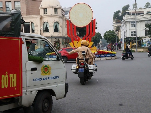 Hà Nội: Những tuyến đường ‘Ba nhất’ giữ nhịp giao thông thông suốt phục vụ ngày bầu cử- Ảnh 6. Hà Nội: Những tuyến đường ‘Ba nhất’ giữ nhịp giao thông thông suốt phục vụ ngày bầu cử- Ảnh 6.