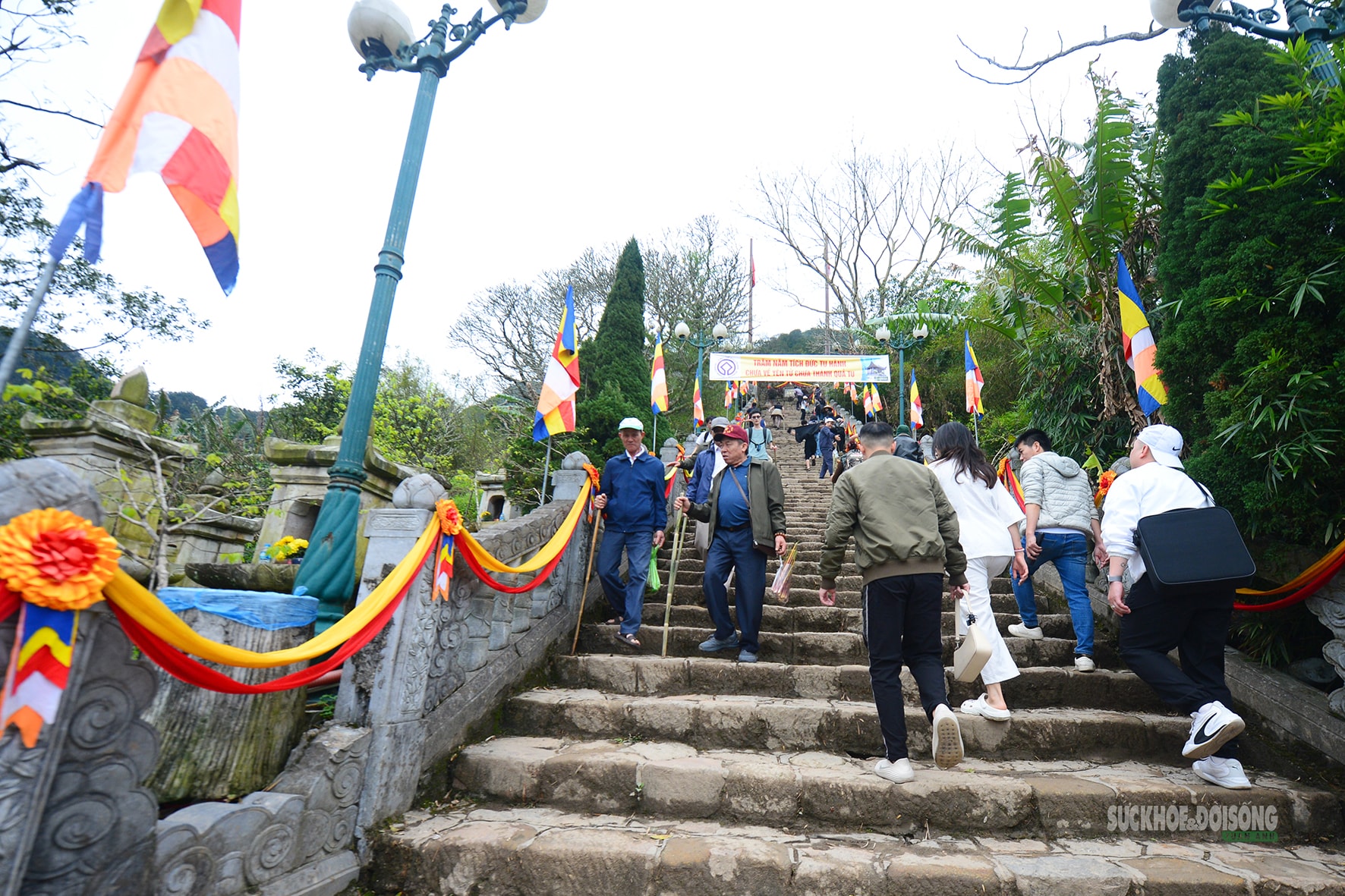 Hành trình 30 năm 'phượt' xe máy lễ Phật của cặp đôi u80- Ảnh 7.