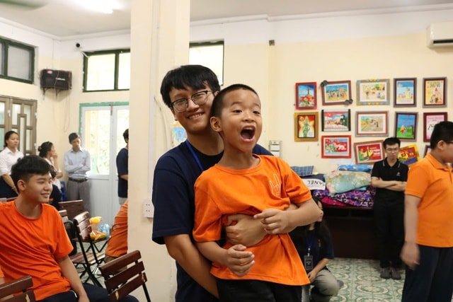 Phía sau học bổng 12 tỷ của chủ nhân Huy chương Bạc AI quốc tế- Ảnh 2.