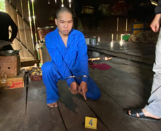 Ám ảnh của người vợ bị chồng 'hờ' thòng dây qua cổ, tưới xăng lên người- Ảnh 1.