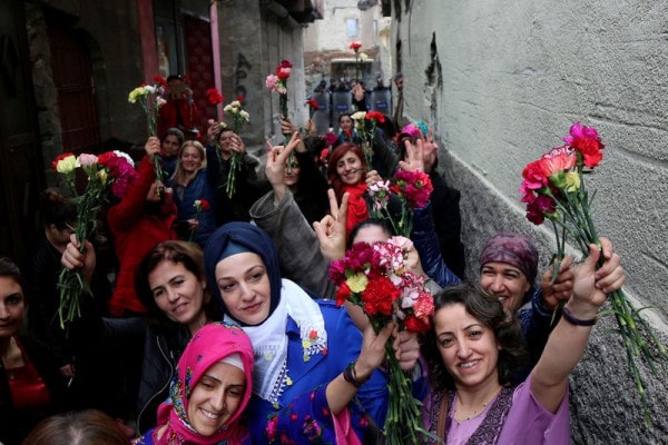 Ý nghĩa và nguồn gốc ngày Quốc tế Phụ nữ 8/3 chính xác nhất- Ảnh 3.