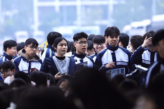 Nhiều kỳ thi riêng bùng nổ trong tháng 3, thí sinh cần chuẩn bị gì?- Ảnh 1.