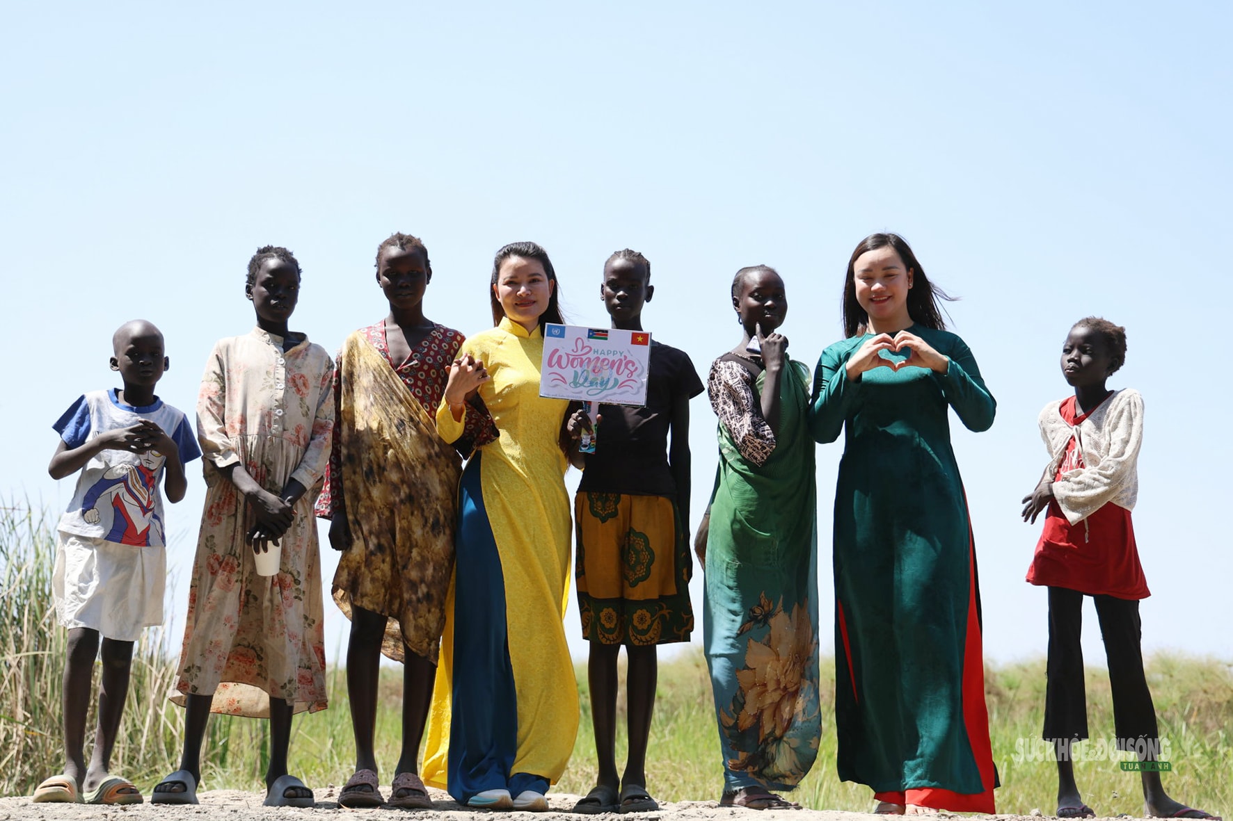 Phụ nữ Việt Nam gieo yêu thương nơi vùng đất gìn giữ hòa bình- Ảnh 2.