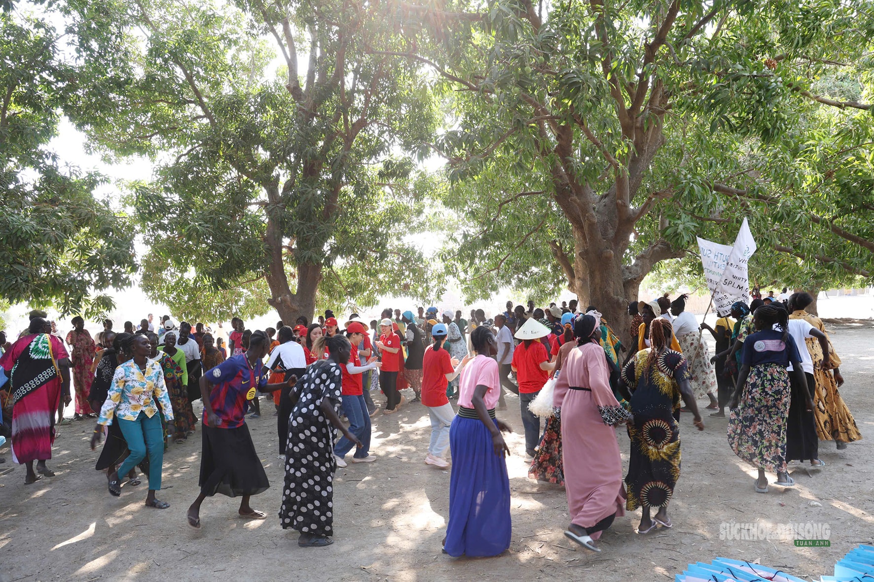 Phụ nữ Việt Nam gieo yêu thương nơi vùng đất gìn giữ hòa bình- Ảnh 5.