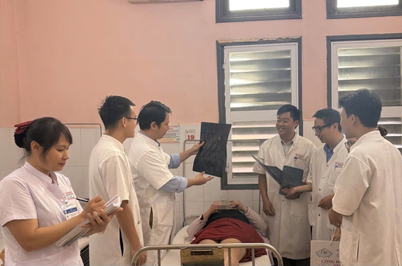 Cảnh báo nhiều ca chấn thương do chơi Pickleball, cần lưu ý gì để phòng tránh?- Ảnh 2.