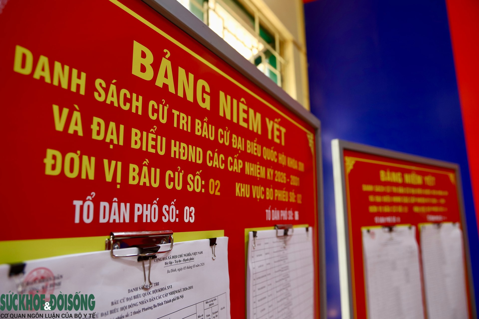 Các điểm bỏ phiếu tại phường Ba Đình được chuẩn bị ra sao trước ngày bầu cử?- Ảnh 2.