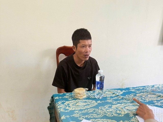 Bắt đối tượng đâm tử vong người sau mâu thuẫn trên bàn nhậu khi đang lẩn trốn trong rừng- Ảnh 1.