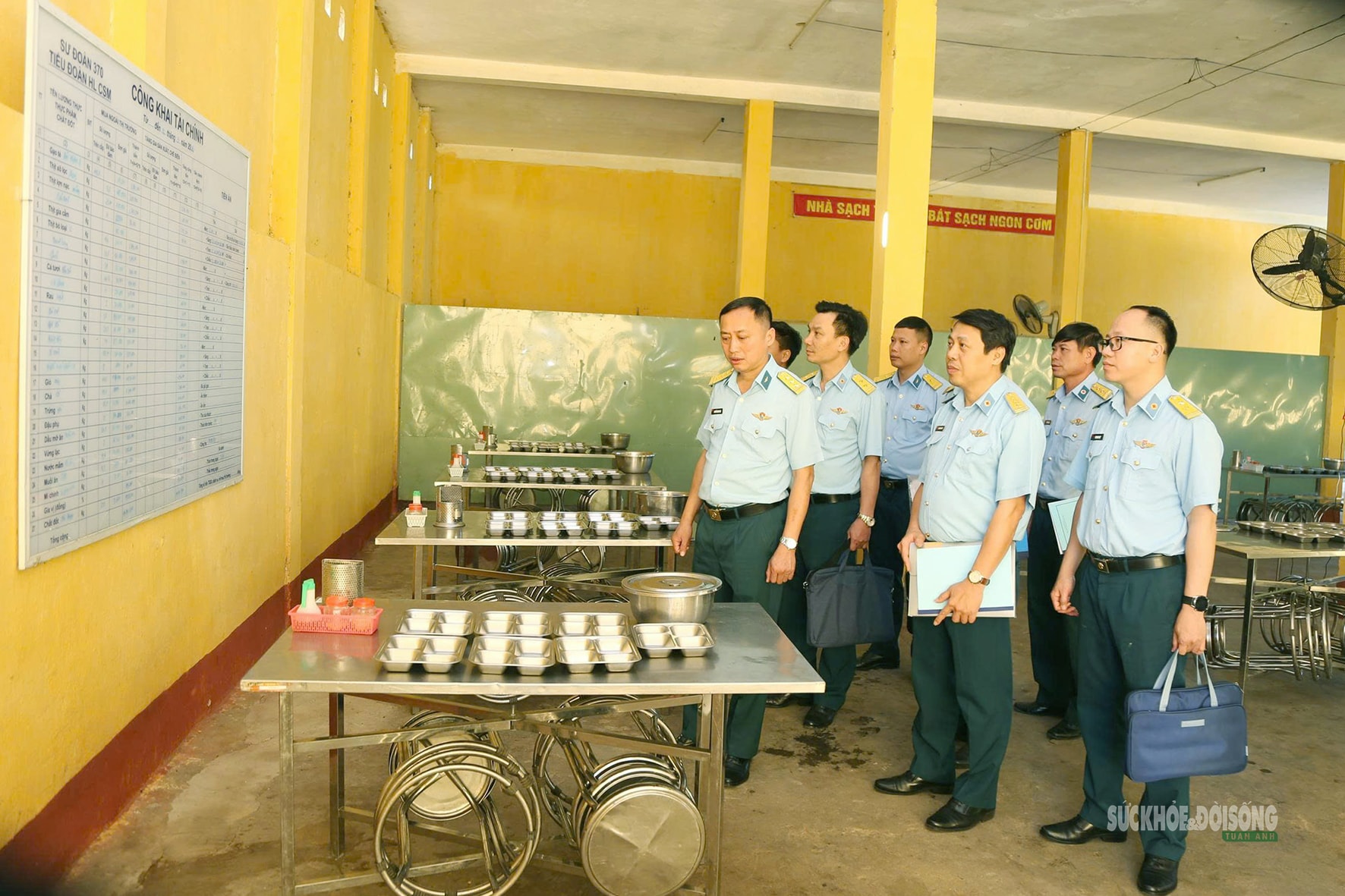 Bảo đảm công tác y tế, chăm sóc sức khoẻ cho chiến sĩ mới ngay từ đầu mùa huấn luyện- Ảnh 6. Bảo đảm công tác y tế, chăm sóc sức khoẻ cho chiến sĩ mới ngay từ đầu mùa huấn luyện- Ảnh 6.