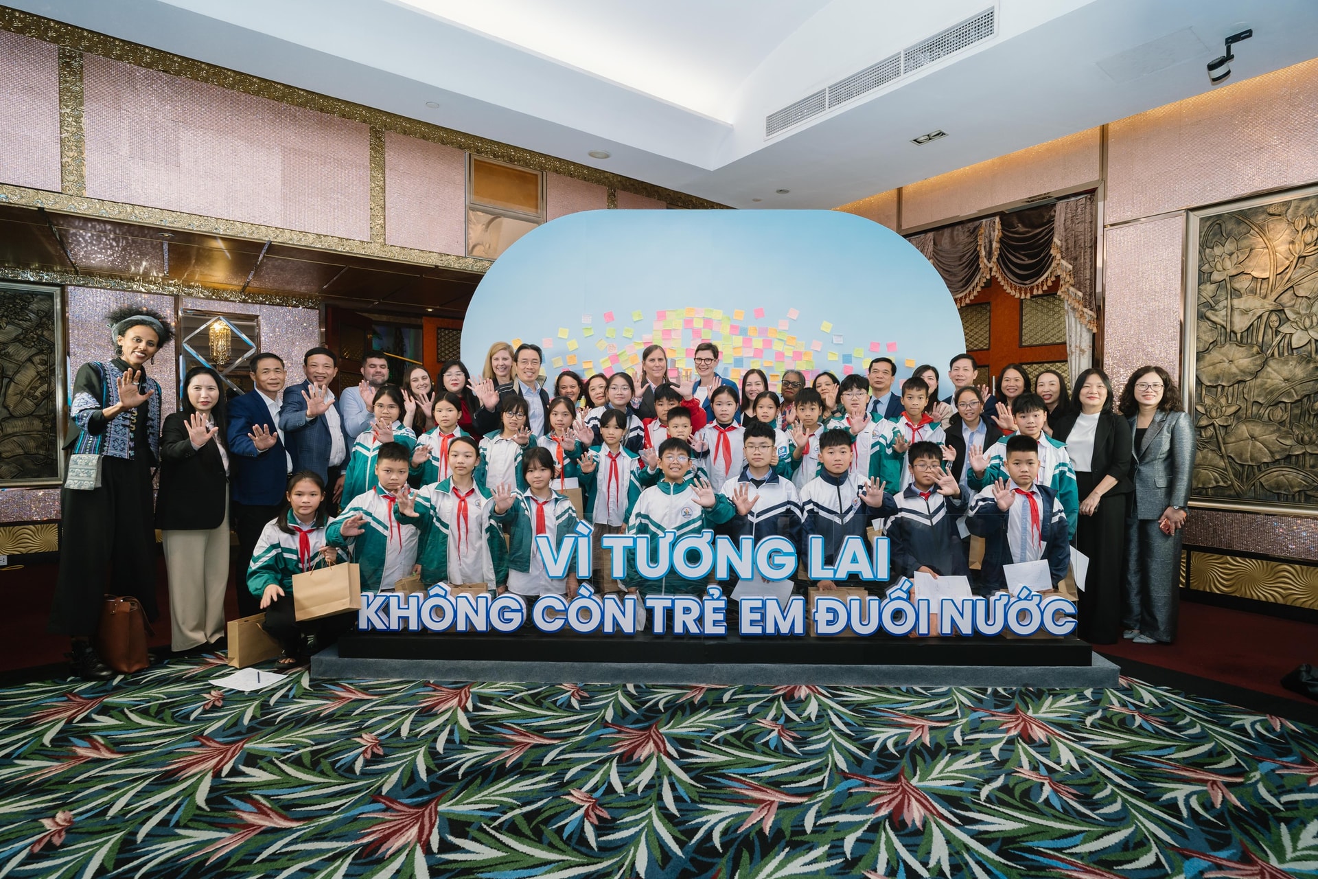 Cùng cam kết vì tương lai không còn trẻ em đuối nước tại Việt Nam- Ảnh 5. Cùng cam kết vì tương lai không còn trẻ em đuối nước tại Việt Nam- Ảnh 5.