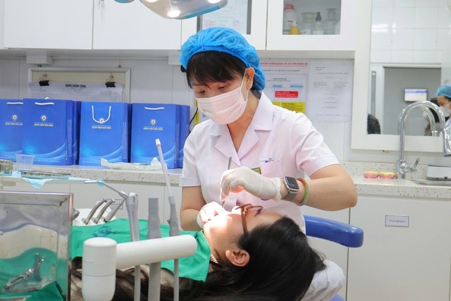 Thuốc diệt tủy răng chứa asen gây hại thế nào?- Ảnh 1.