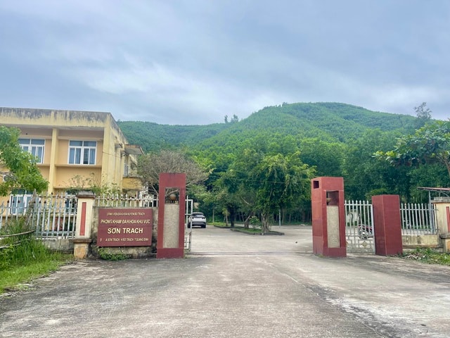 Đơn vị y tế góp phần xây dựng hình ảnh du lịch an toàn, thân thiện ở di sản thiên nhiên thế giới- Ảnh 1.