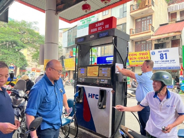 Chung tay cùng Nhà nước bảo đảm an ninh năng lượng trước biến động Trung Đông- Ảnh 2. Chung tay cùng Nhà nước bảo đảm an ninh năng lượng trước biến động Trung Đông- Ảnh 2.