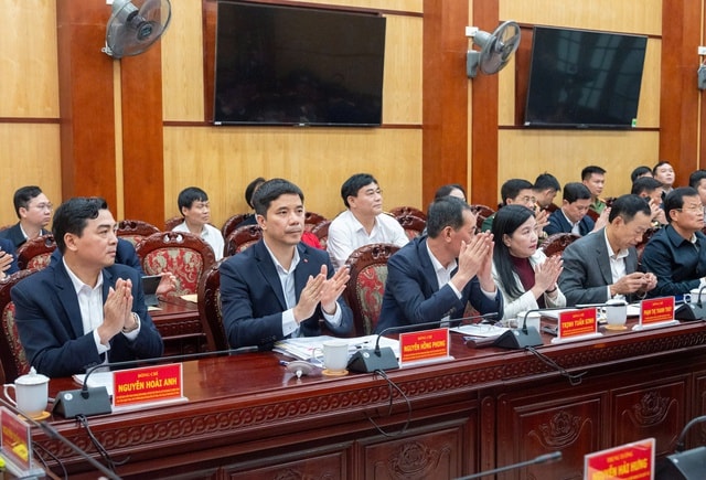 Phó Chủ tịch Quốc hội: Không để xảy ra trường hợp phải hủy kết quả bầu cử do vi phạm hoặc do sơ suất- Ảnh 3. Phó Chủ tịch Quốc hội: Không để xảy ra trường hợp phải hủy kết quả bầu cử do vi phạm hoặc do sơ suất- Ảnh 3.