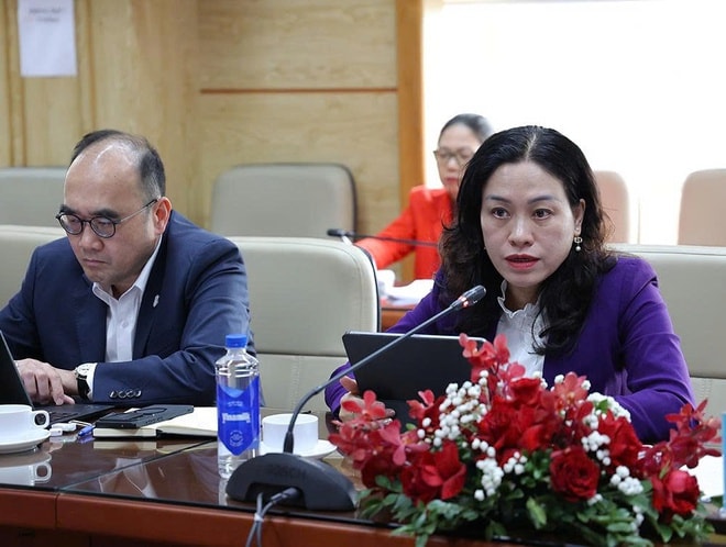 Bộ Y tế Việt Nam và Pháp trao đổi thúc đẩy hợp tác nghiên cứu khoa học ứng phó bệnh truyền nhiễm mới nổi- Ảnh 4. Bộ Y tế Việt Nam và Pháp trao đổi thúc đẩy hợp tác nghiên cứu khoa học ứng phó bệnh truyền nhiễm mới nổi- Ảnh 4.