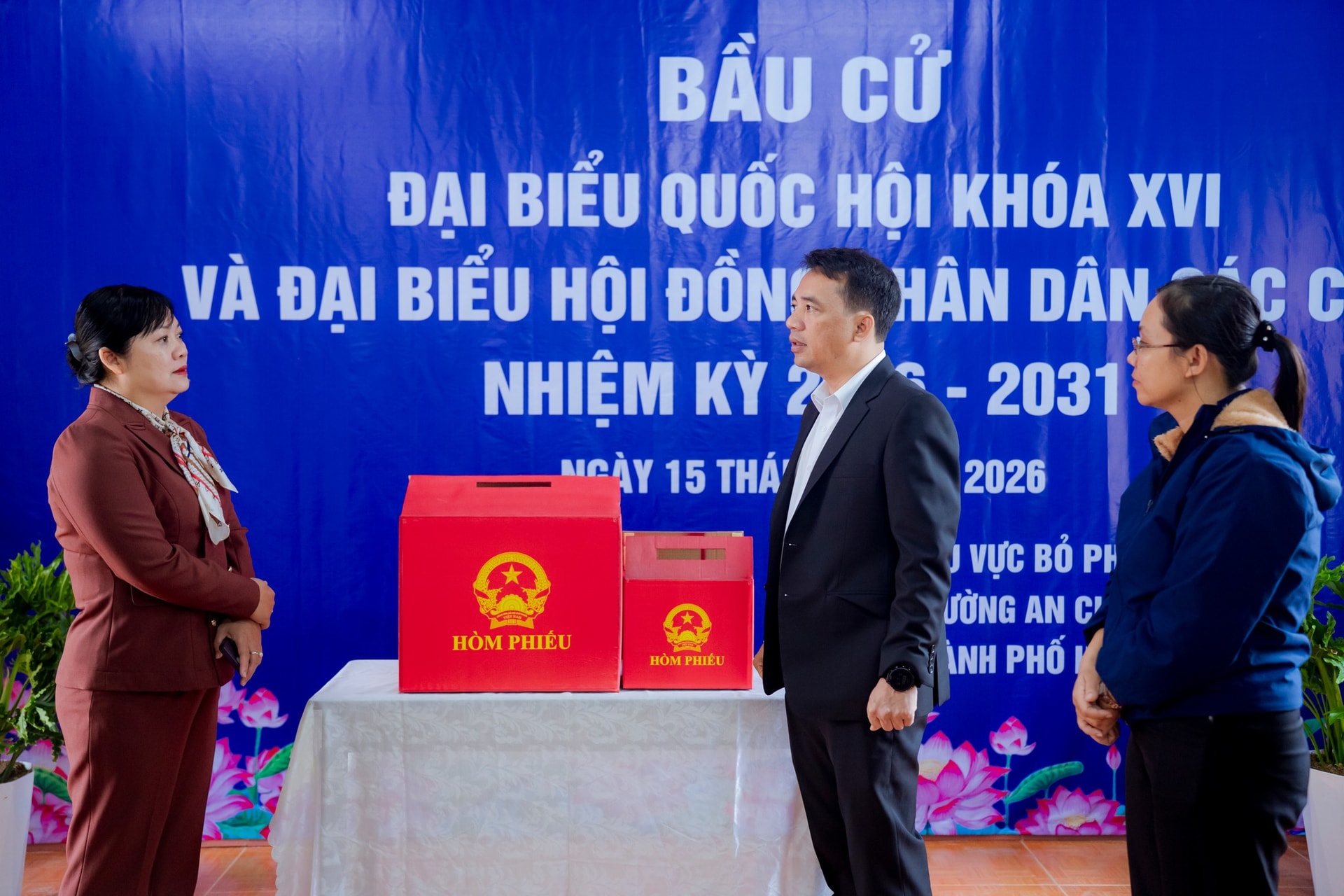 Huế bảo đảm điều kiện tốt nhất cho ngày hội non sông- Ảnh 4. Huế bảo đảm điều kiện tốt nhất cho ngày hội non sông- Ảnh 4.