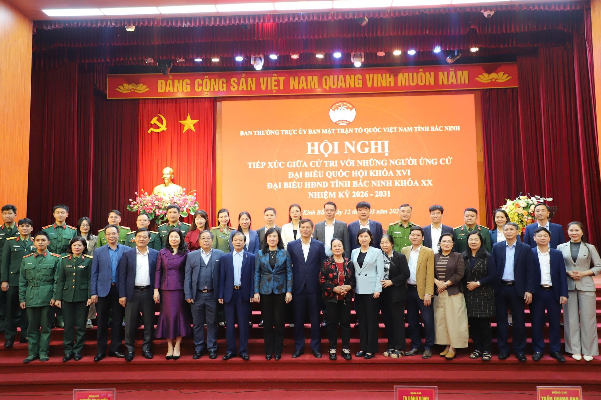 Bộ trưởng Đào Hồng Lan: Ngành Y tế luôn lắng nghe, tiếp thu ý kiến của cử tri để nâng cao hơn công tác chăm sóc sức khỏe nhân dân- Ảnh 8.