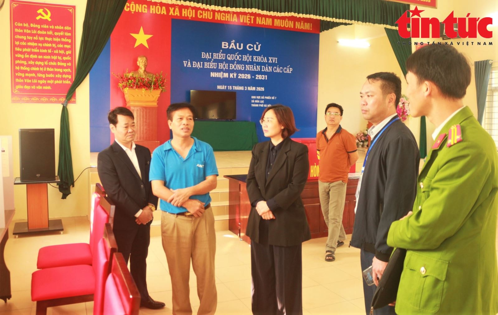 Không khí rộn ràng trước ngày bầu cử tại các xã ngoại thành Hà Nội- Ảnh 6.