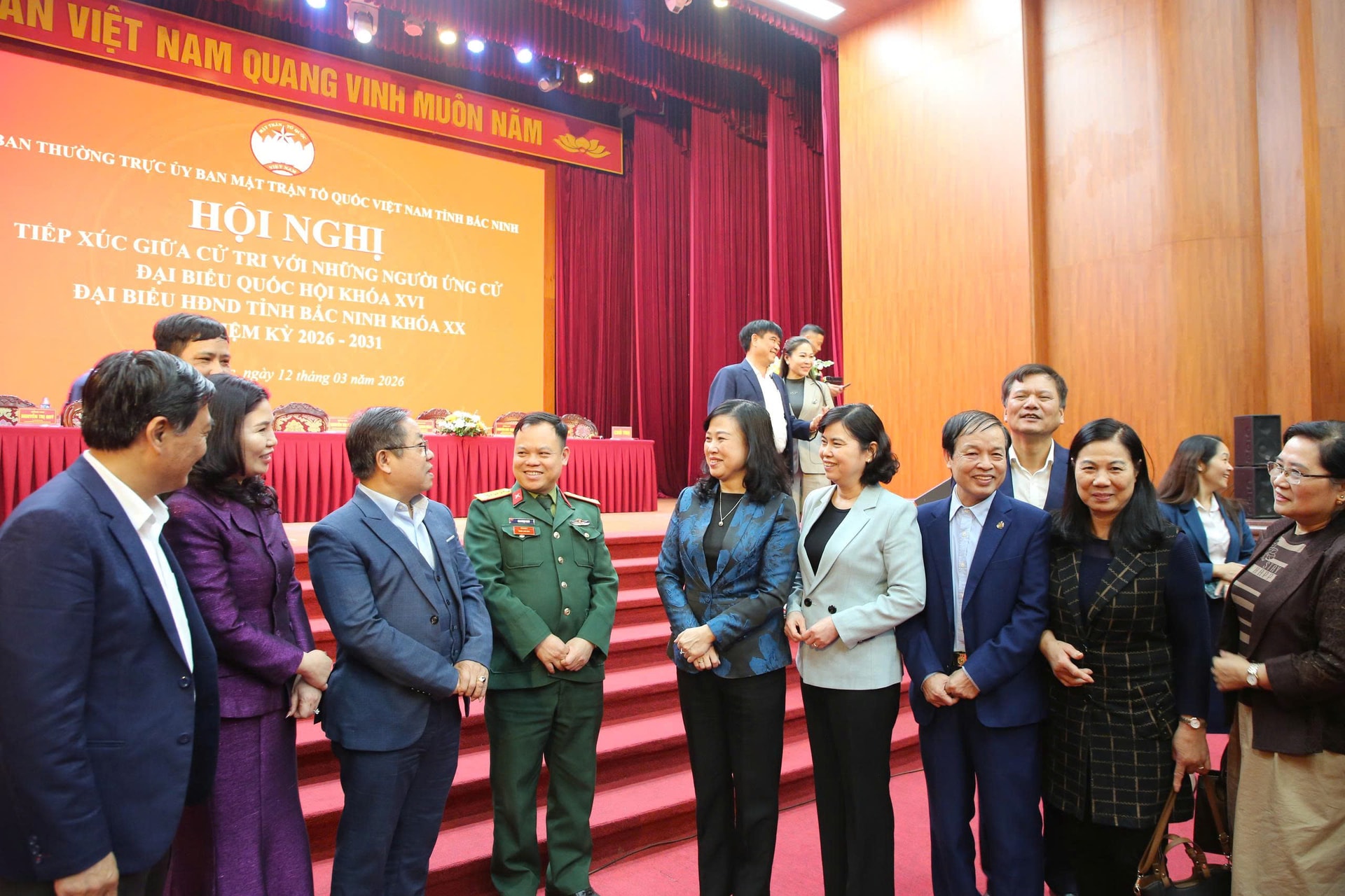 Bộ trưởng Đào Hồng Lan: Ngành Y tế luôn lắng nghe, tiếp thu ý kiến của cử tri để nâng cao hơn công tác chăm sóc sức khỏe nhân dân- Ảnh 4.