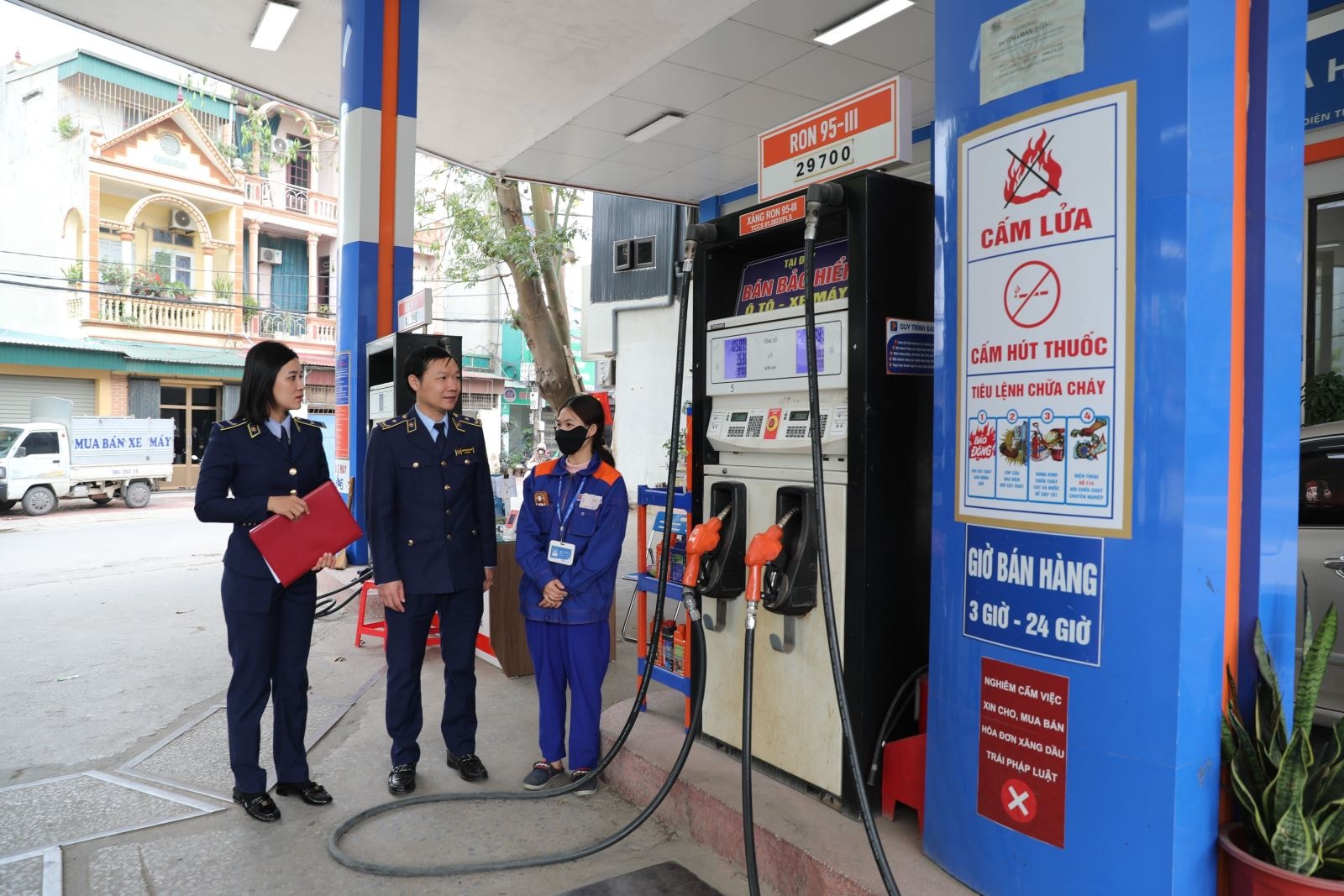 Hải quan ban hành Công văn hoả tốc hướng dẫn thuế nhập khẩu 0% đối với xăng dầu- Ảnh 1. Hải quan ban hành Công văn hoả tốc hướng dẫn thuế nhập khẩu 0% đối với xăng dầu- Ảnh 1.